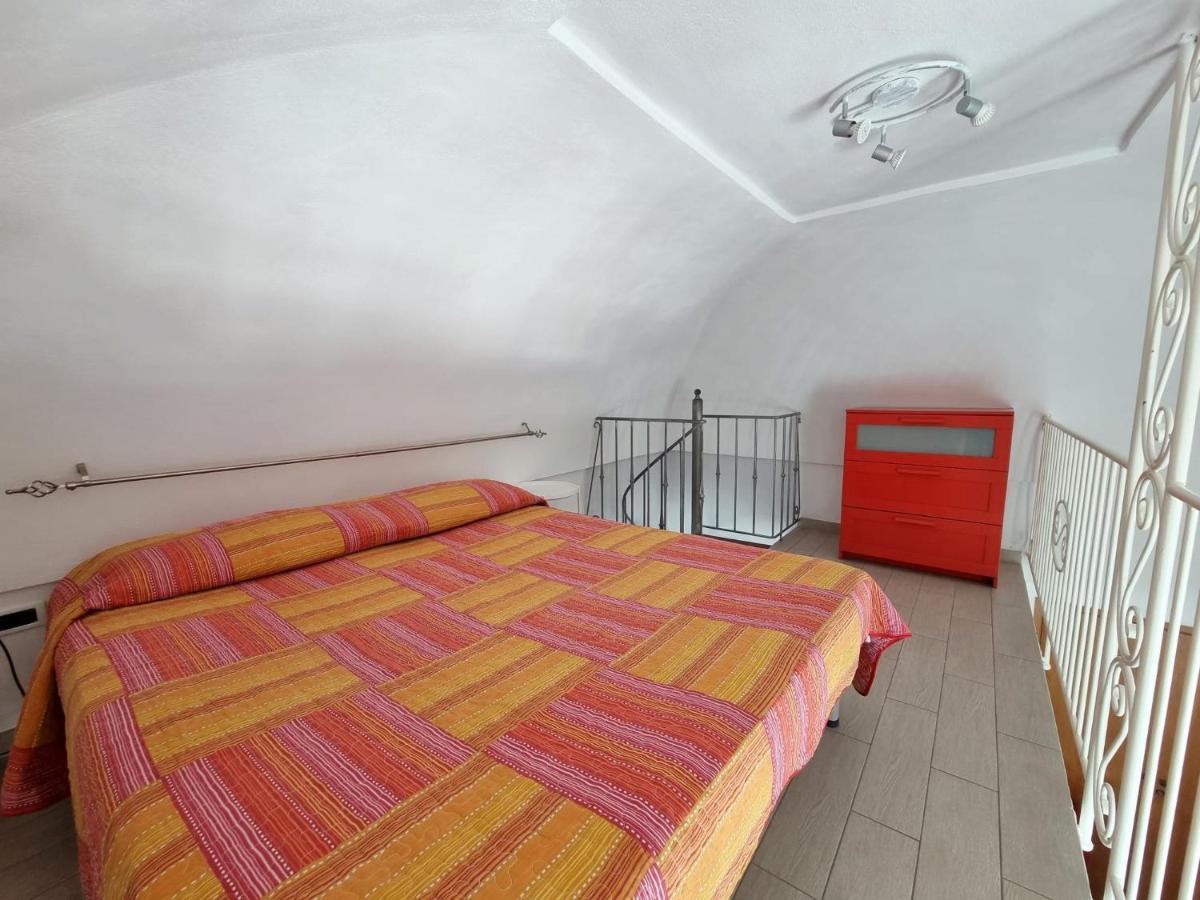 Ferienwohnung Maridea - La Darsena Ponza Exterior foto