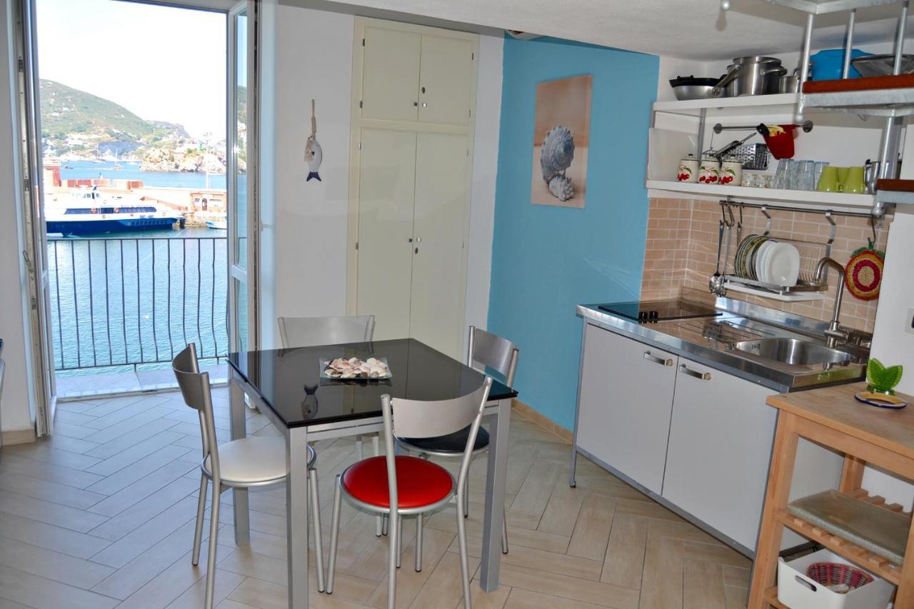 Ferienwohnung Maridea - La Darsena Ponza Exterior foto
